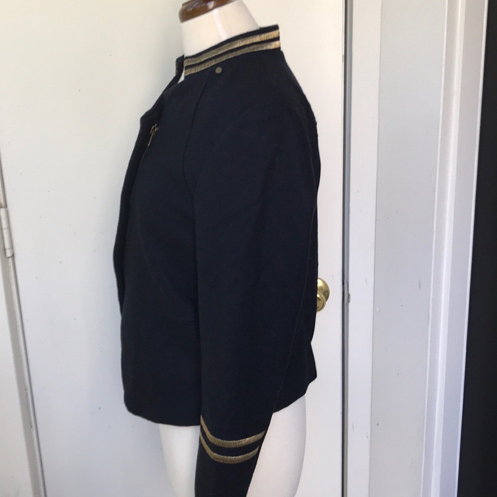 H&M Jacket - Picture 5 of 6